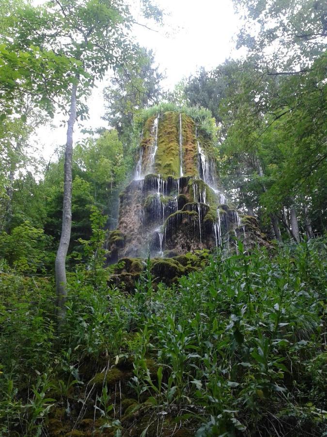La Provence Vous Attend - 2Eme Etage Динь-ле-Бен Экстерьер фото